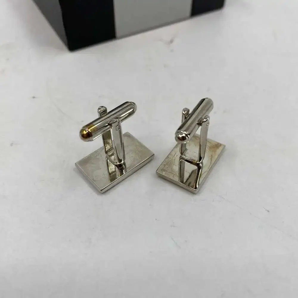 Geoffrey Beene Silver Classic Cuff Links | Perfect for Any Occasion
